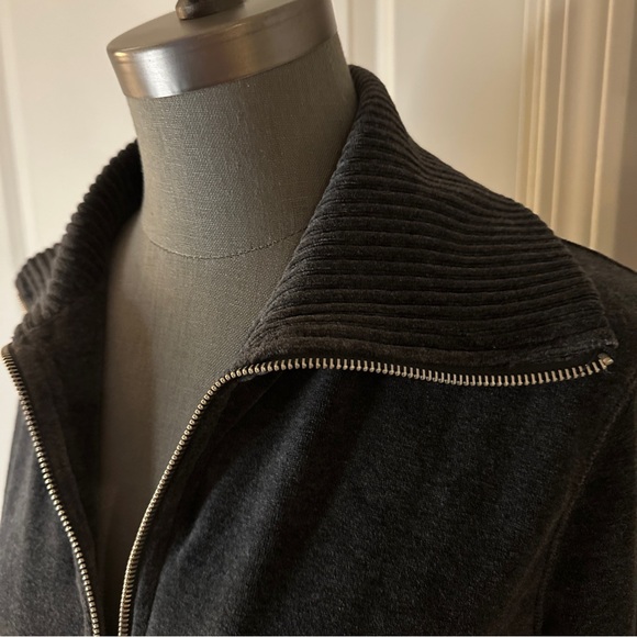 Jones New York Sport Zip Up - Picture 3 of 6